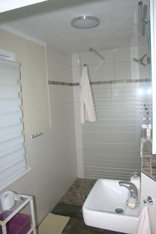 Ferienwohnung Am See 55 Бад Заров Екстериор снимка