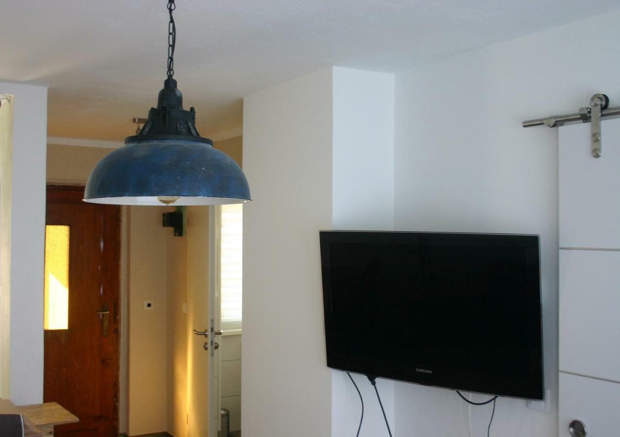 Ferienwohnung Am See 55 Бад Заров Екстериор снимка